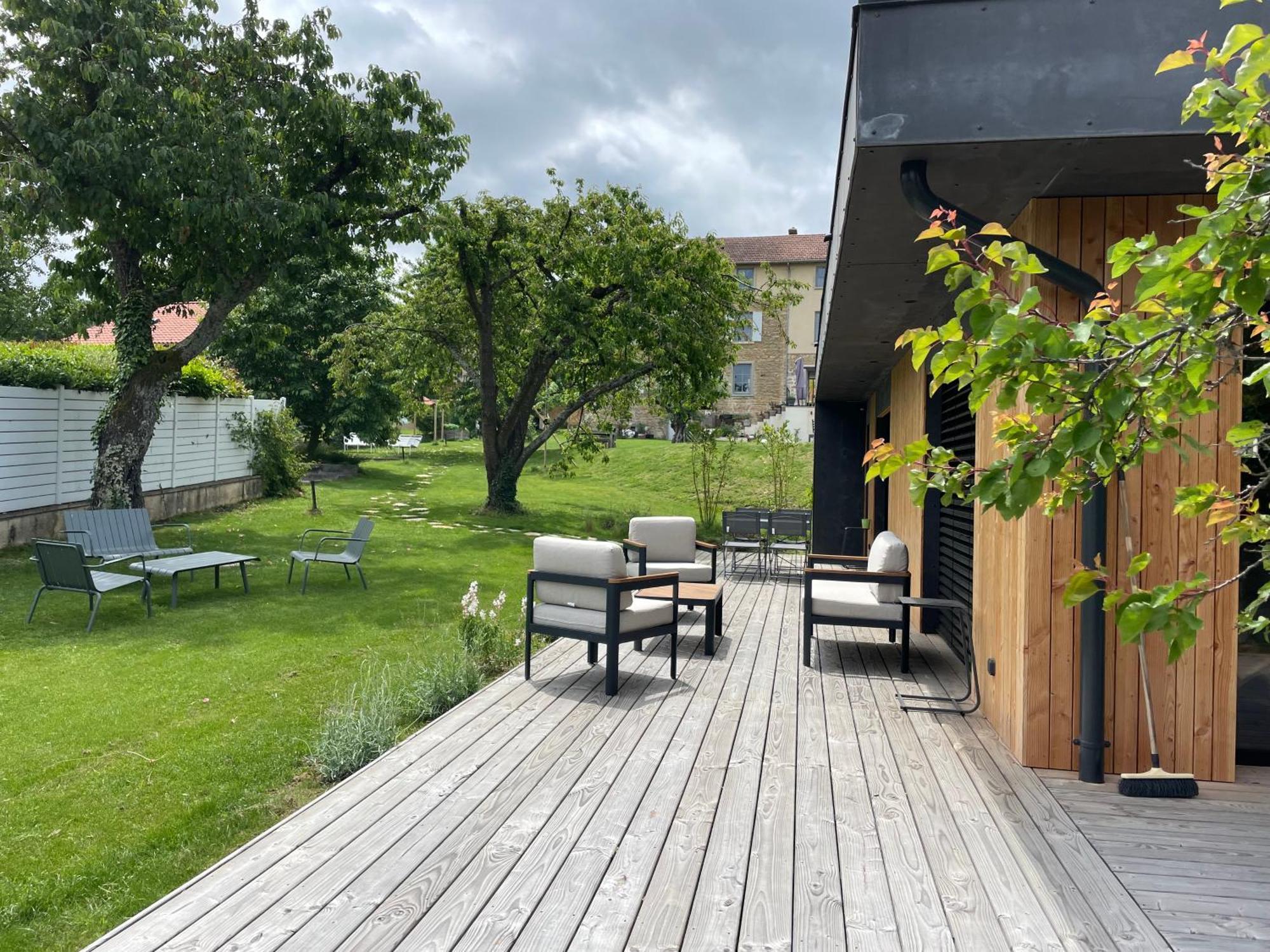 La Maison Des Monts D'Or Saint-Germain-au-Mont-d'Or Экстерьер фото