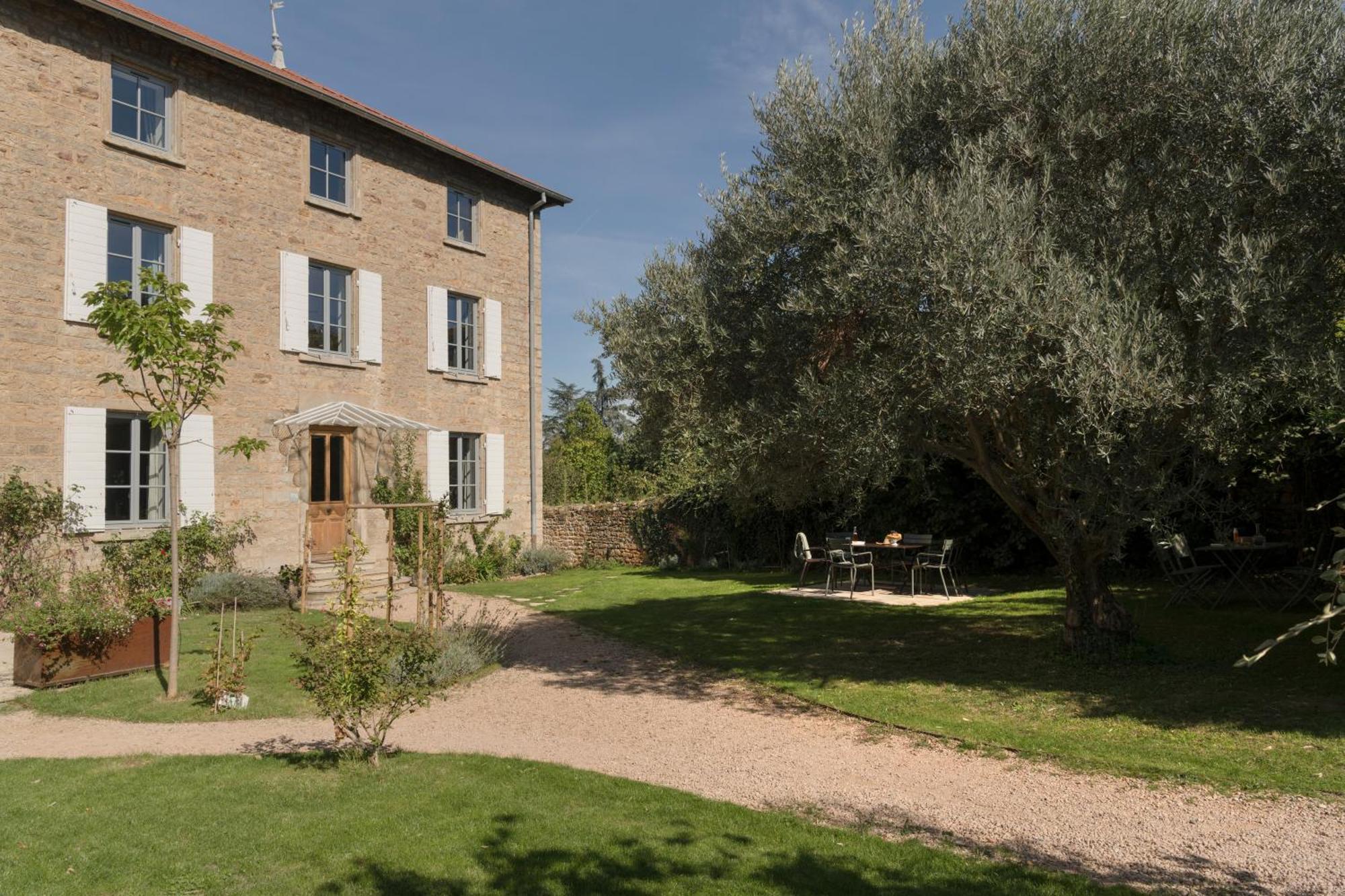 La Maison Des Monts D'Or Saint-Germain-au-Mont-d'Or Экстерьер фото