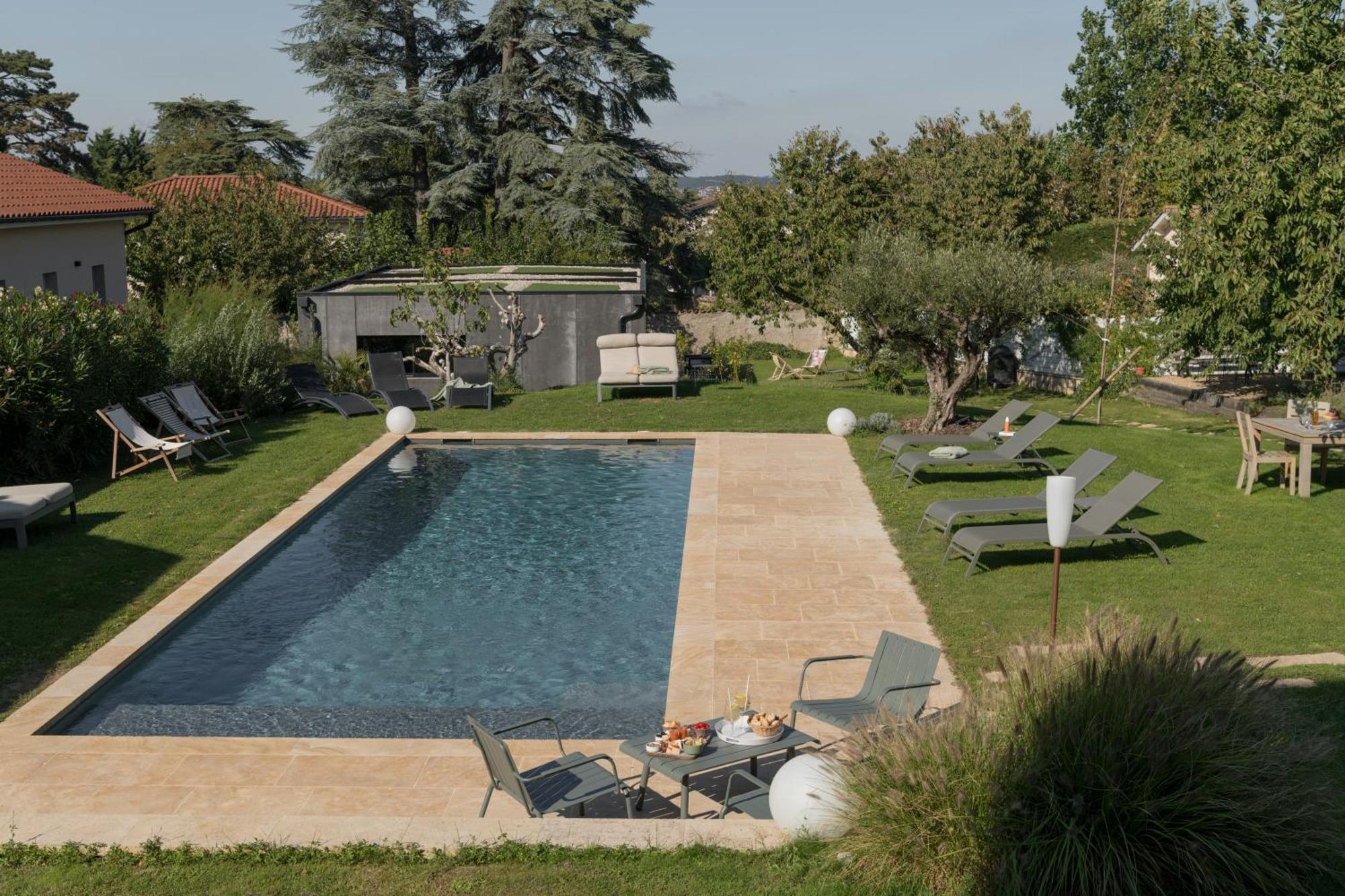 La Maison Des Monts D'Or Saint-Germain-au-Mont-d'Or Экстерьер фото